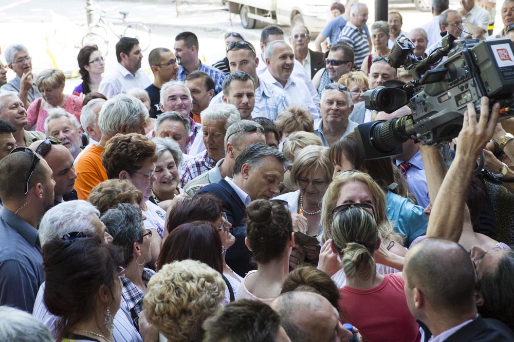 Orbán Viktor miniszterelnök, Szarvas Orbán Viktor miniszterelnök Szarvasra látogatott